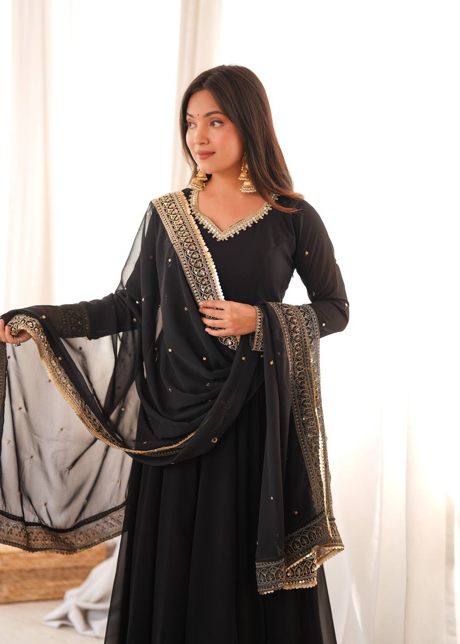 Black Majesty Festive Gown Set