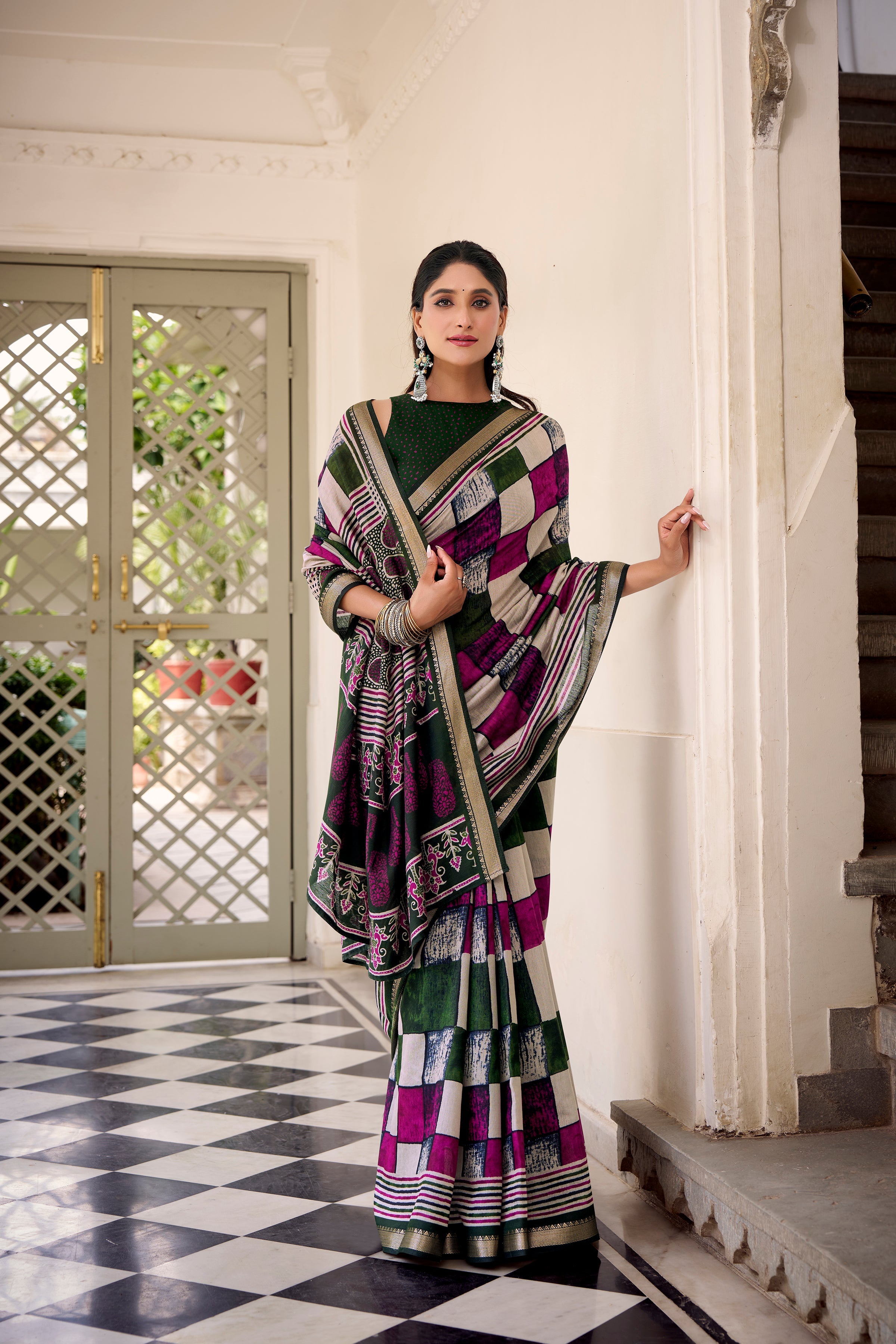 Green polyester viscose chanderi printed saree with unstitched blouse