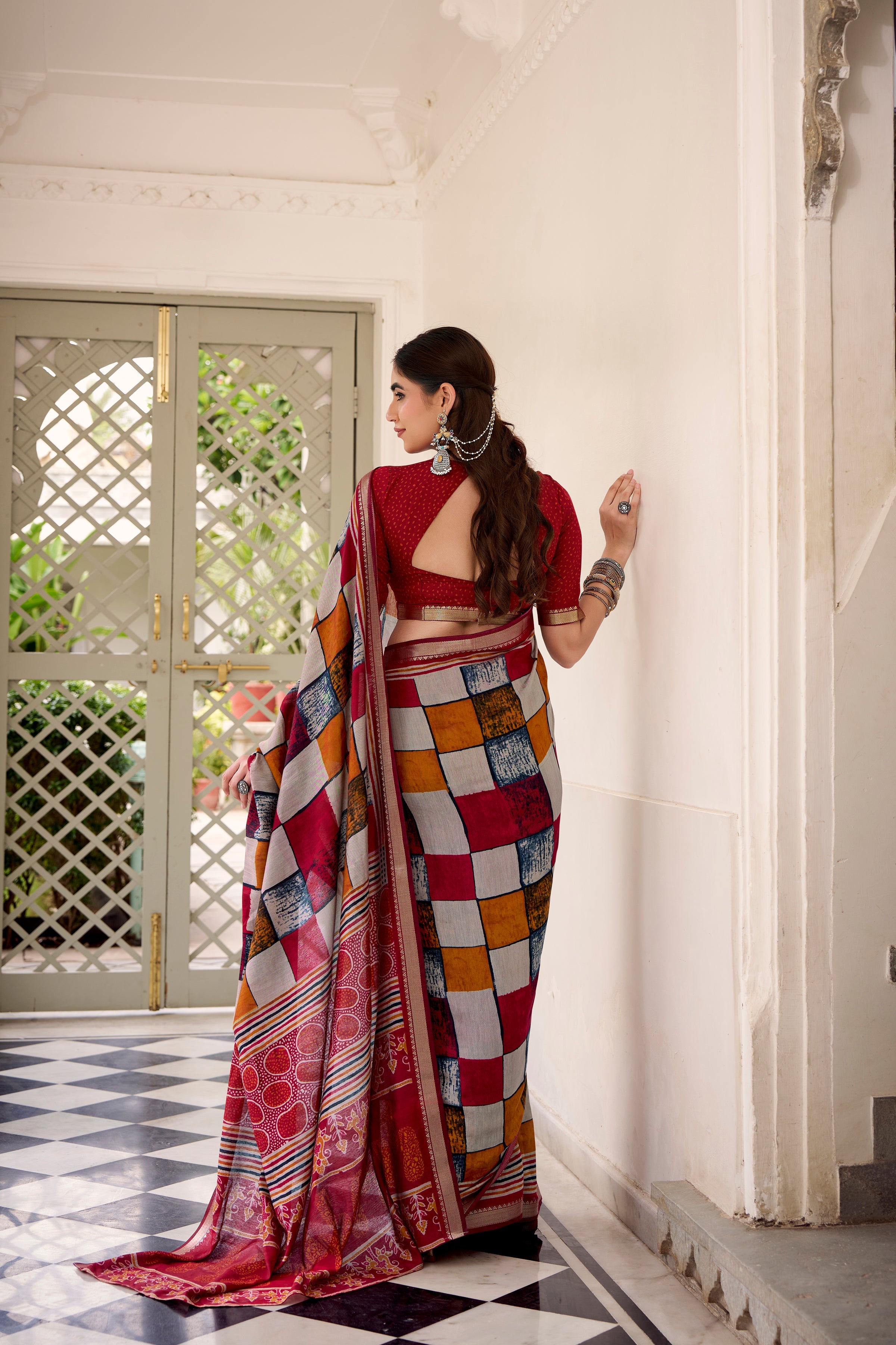 Maroon polyester viscose chanderi printed saree with unstitched blouse