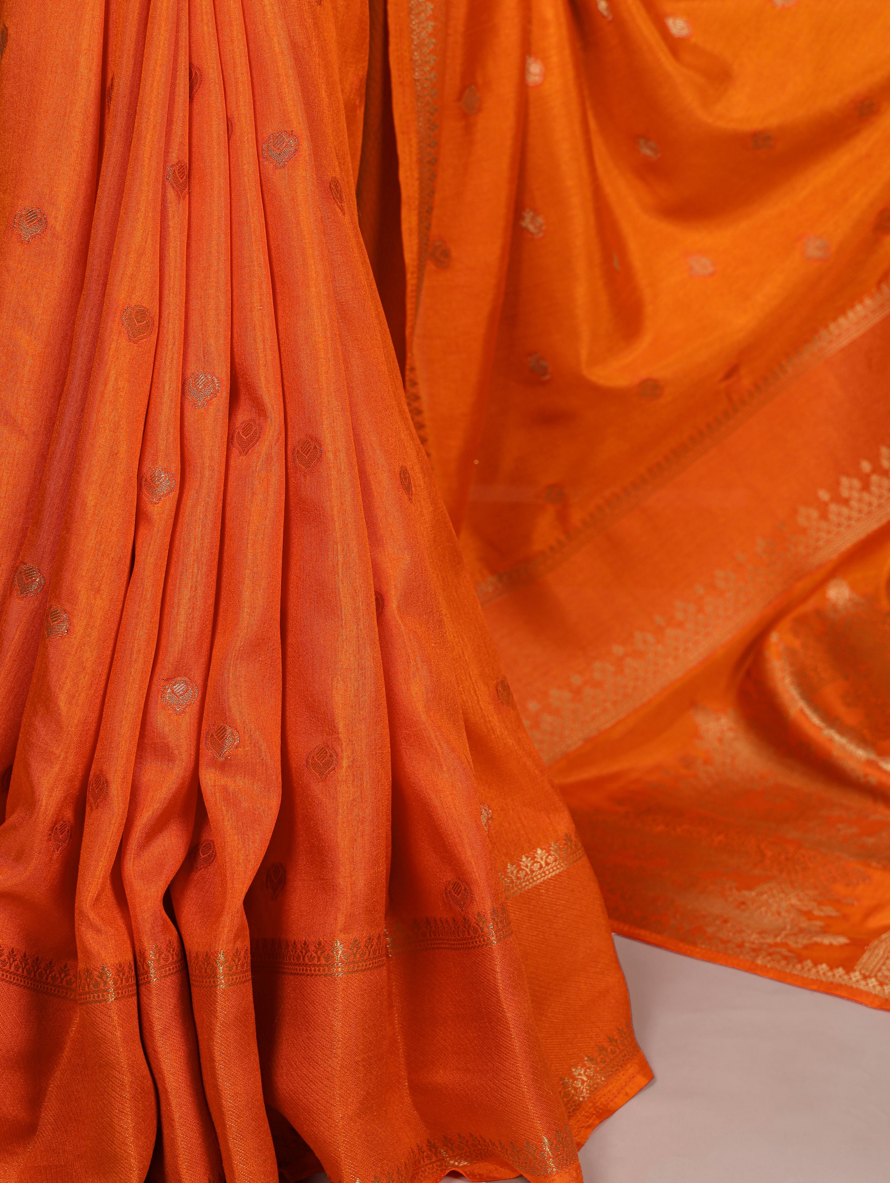 Orange Roop silk zari weaving saree with unstitched blouse