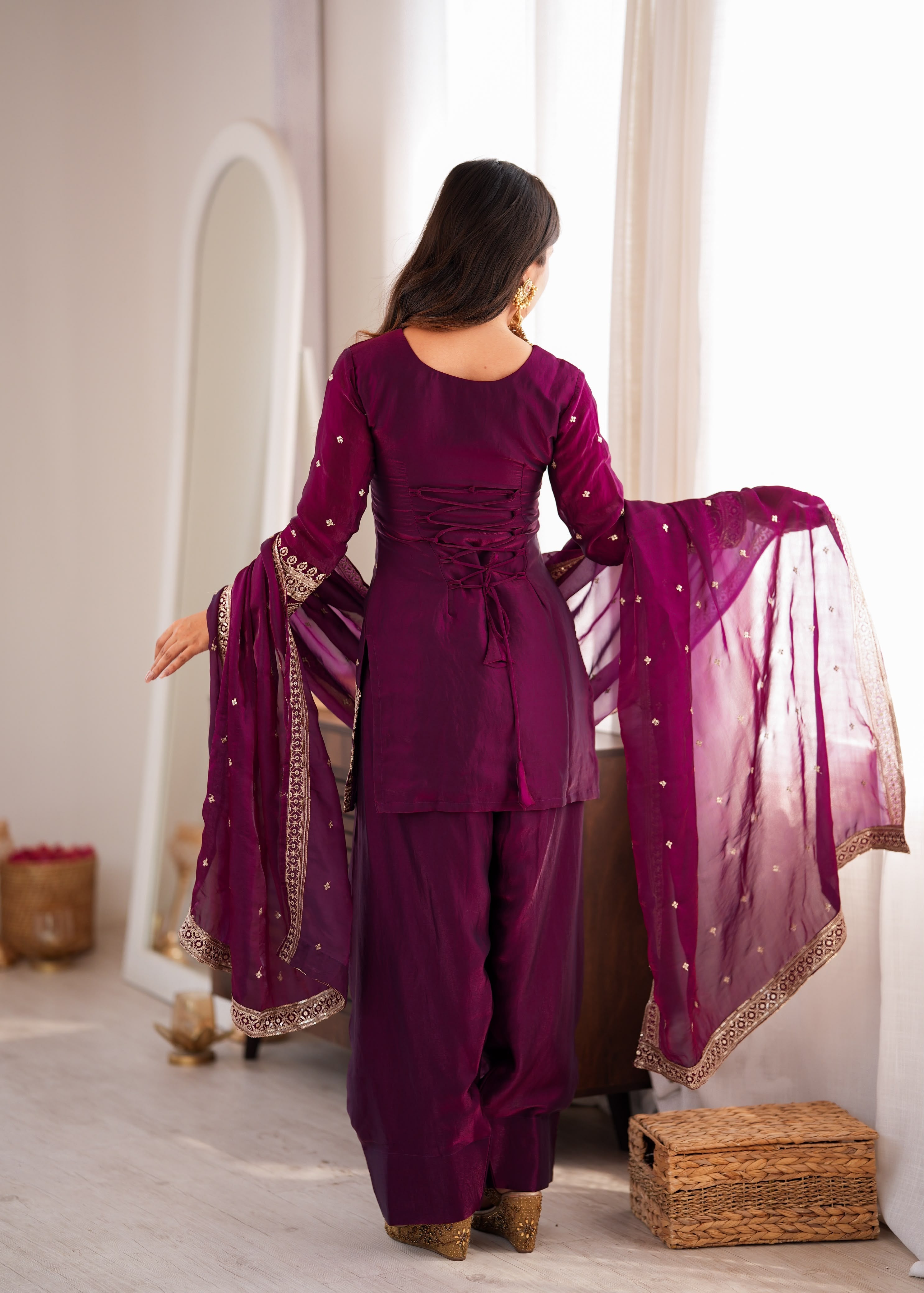 Graceful Farshi Salwar Dupatta Set