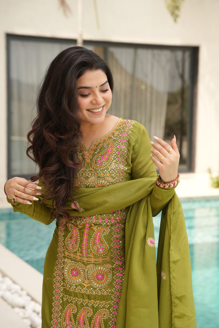 Classic Multi Thread Embroidered Festive Fit