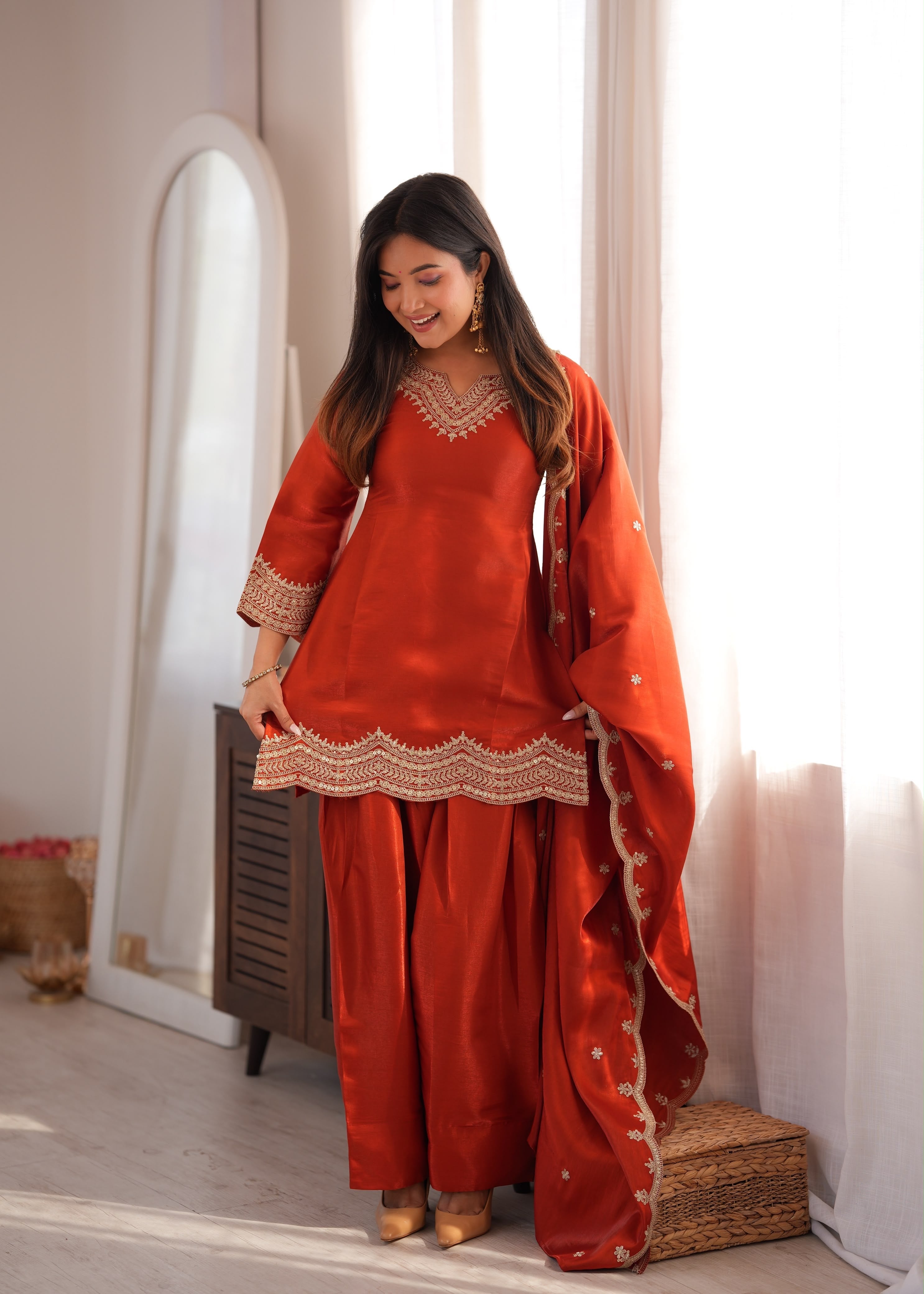 Scarlet Embroidered Farshi Salwaar Set