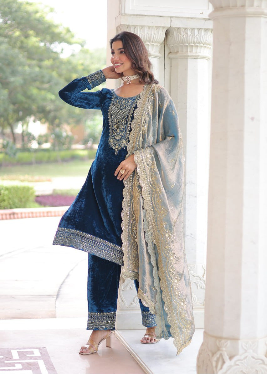 Stunning Zari Velvet Kurta Set