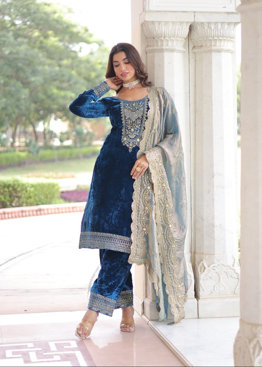 Stunning Zari Velvet Kurta Set