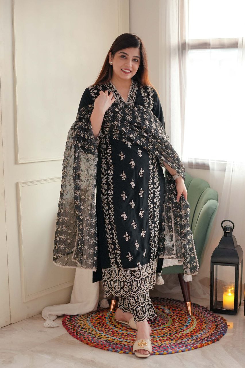 Zoya embellished heavy faux georgette kurti set