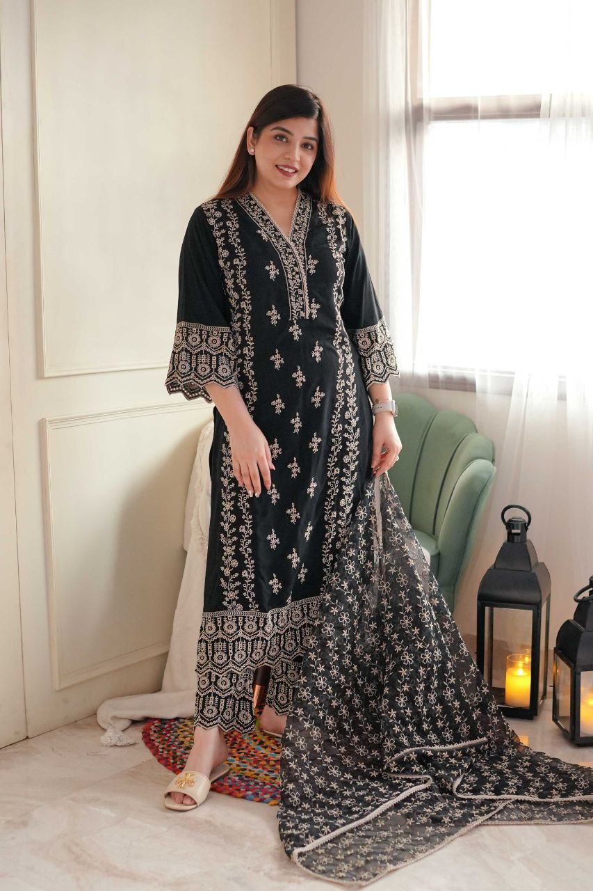 Zoya embellished heavy faux georgette kurti set