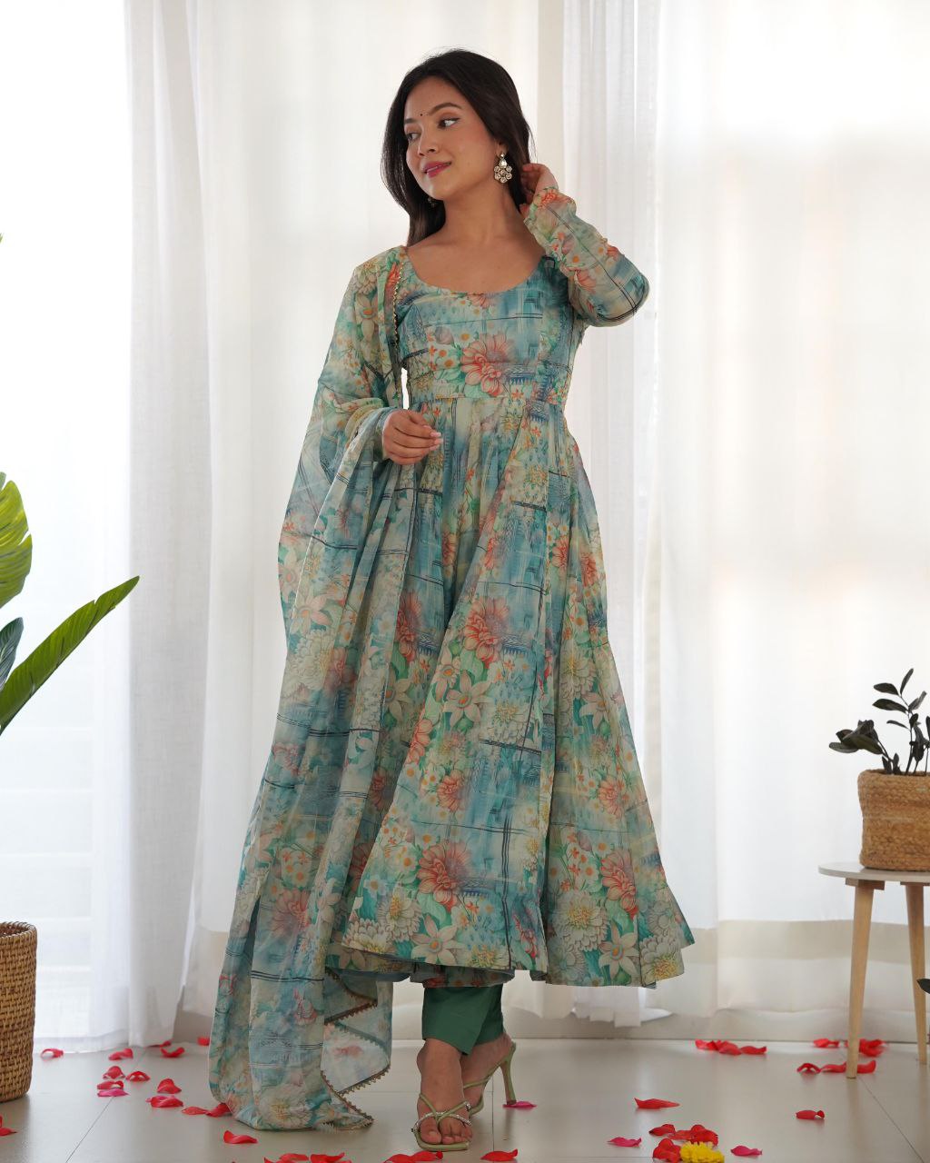 Vishnupriya green soft organza silk printed suit set
