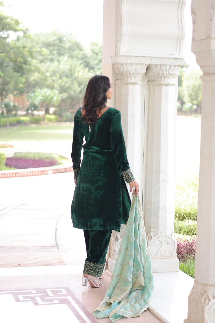 Sheet green velvet sequins zari embroidered kurta set with dupatta