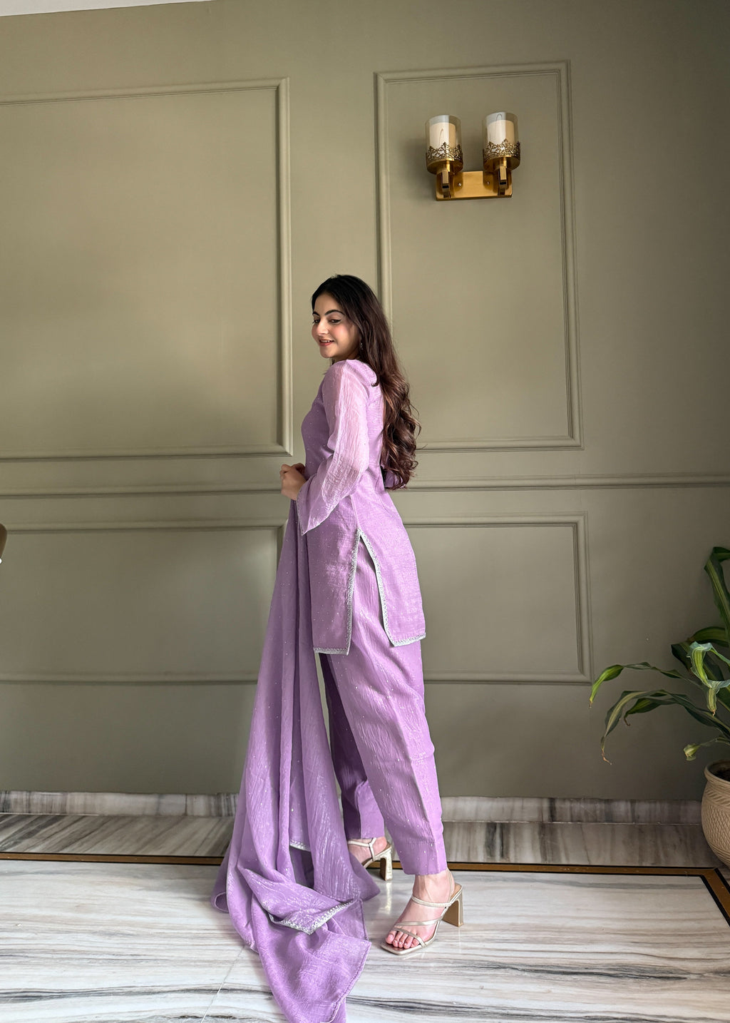 Aaisha Cruchy Silk Diamond Siroski Work Farsi Salwar Suit Set