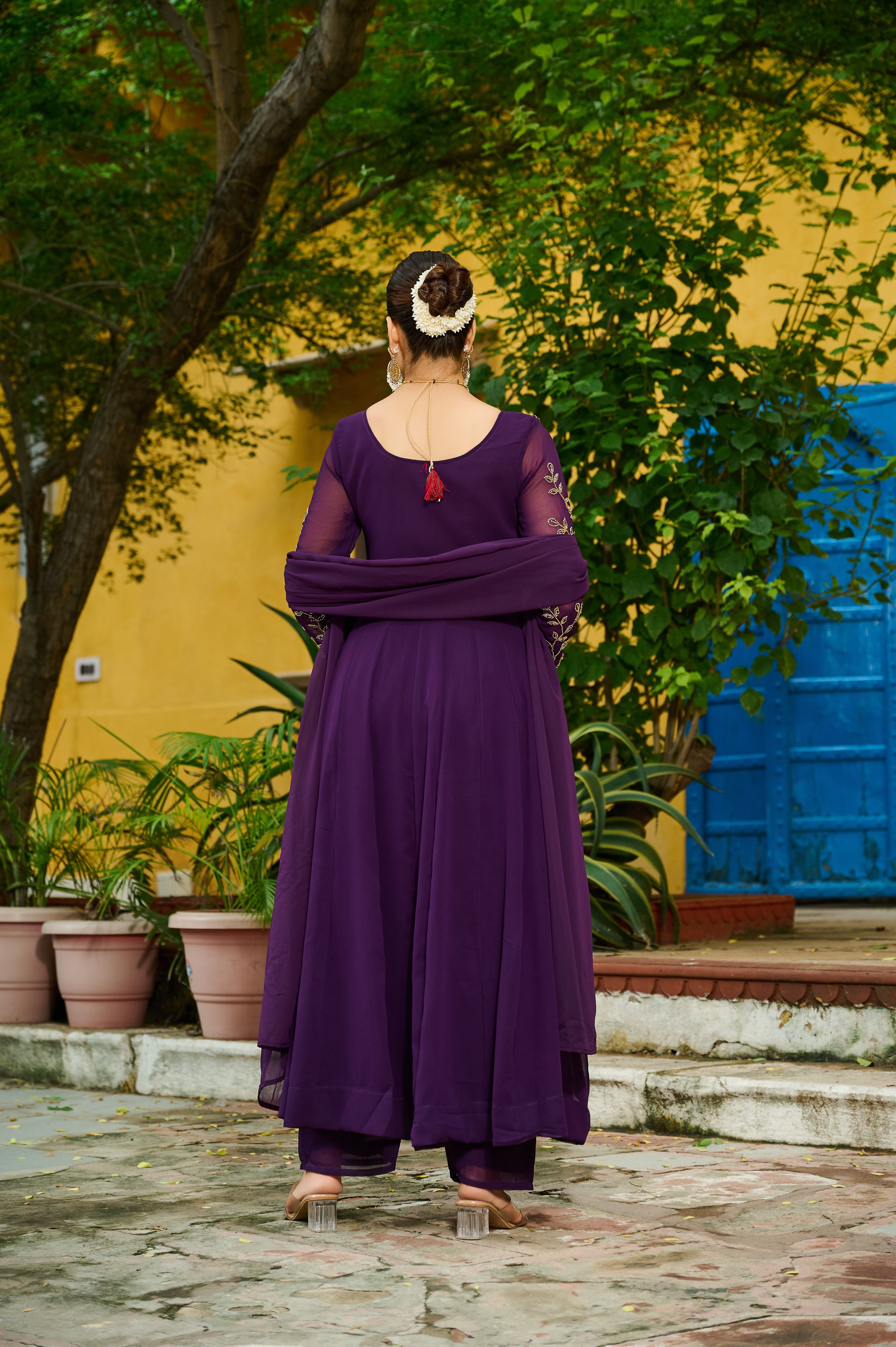 Niyu purple faux blooming kurti with thread embroidery and bottom set
