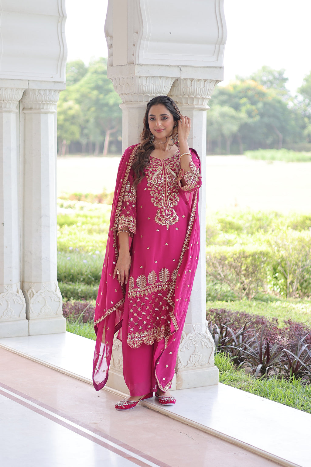 Irya pink faux blooming embroidered kurti set with dupatta
