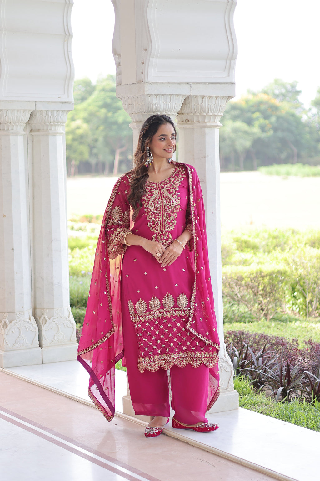 Irya pink faux blooming embroidered kurti set with dupatta