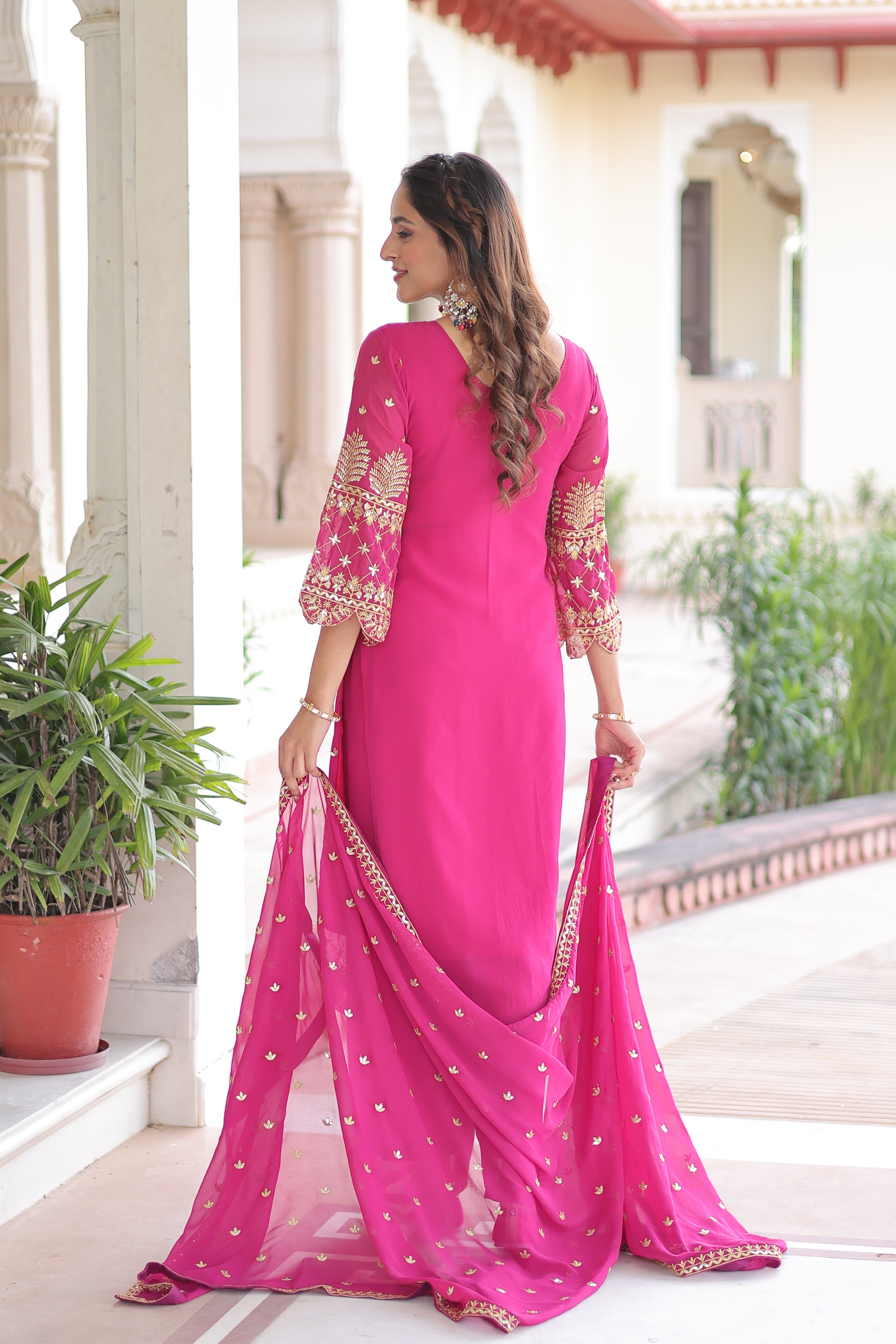 Irya pink faux blooming embroidered kurti set with dupatta