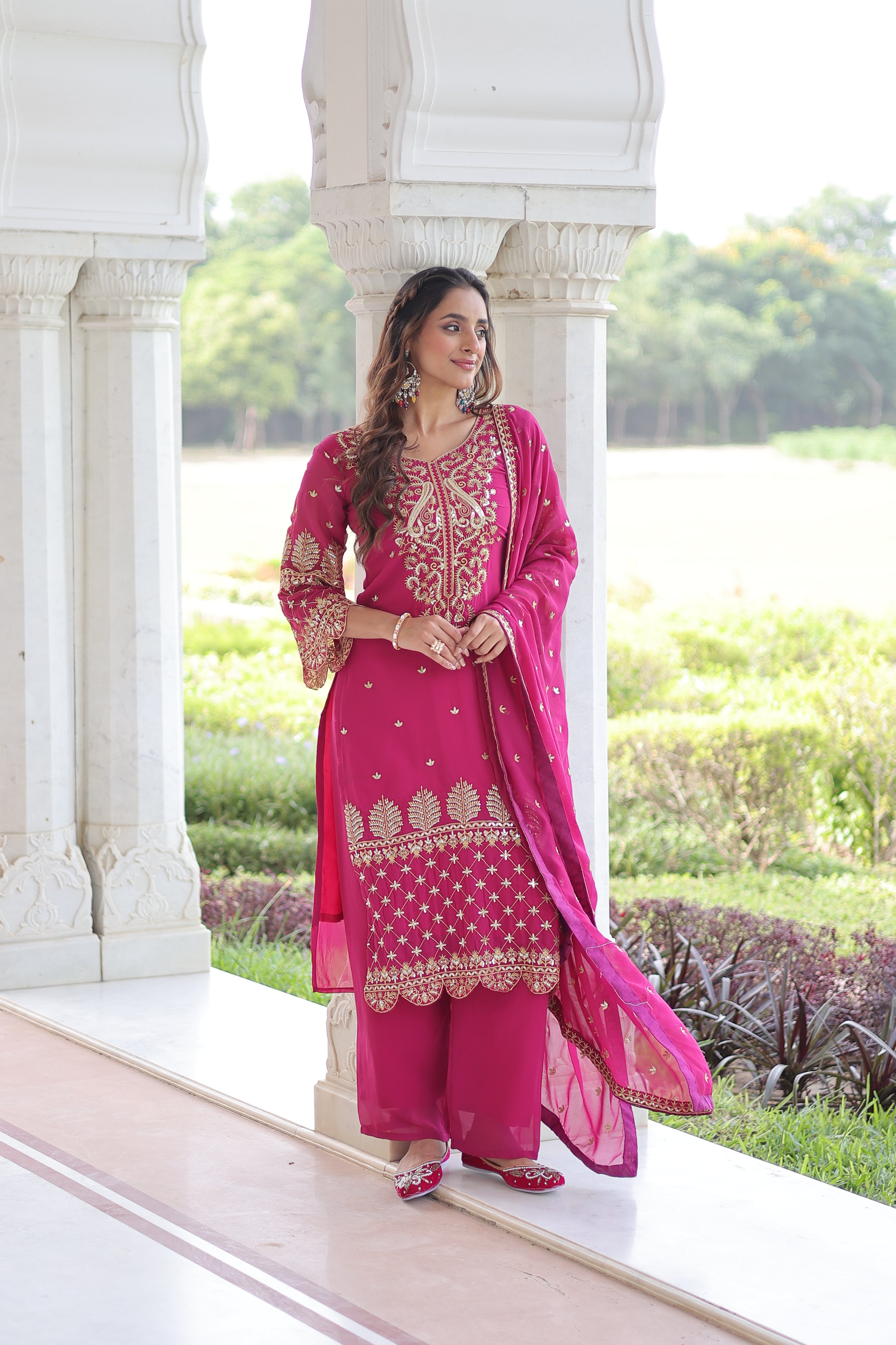Irya pink faux blooming embroidered kurti set with dupatta