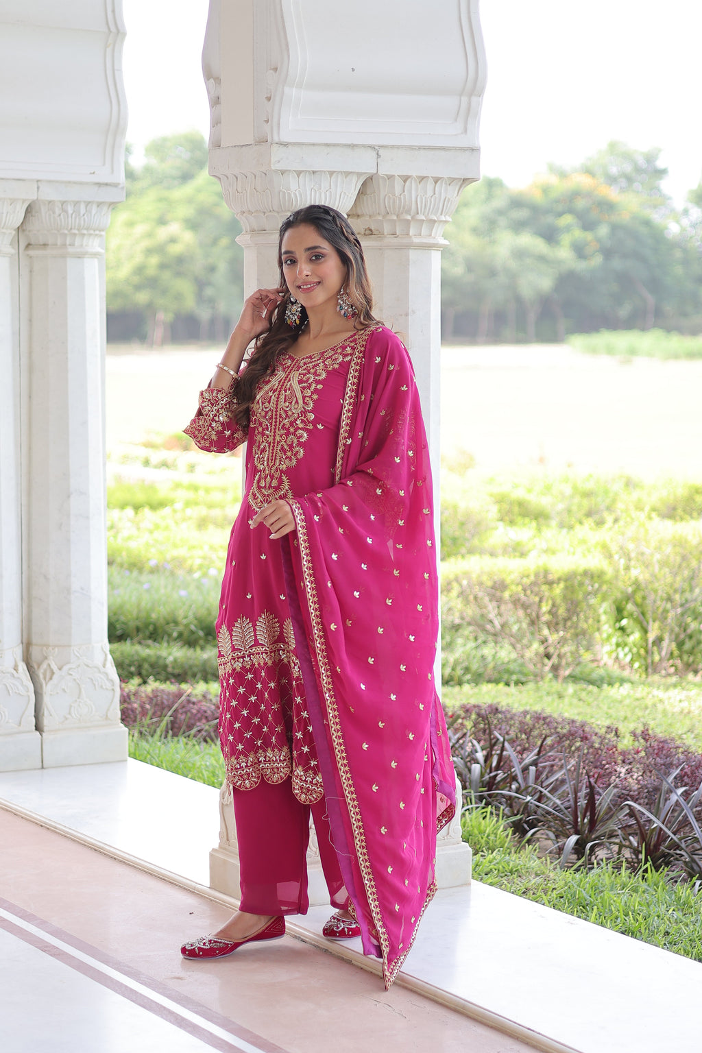 Irya pink faux blooming embroidered kurti set with dupatta