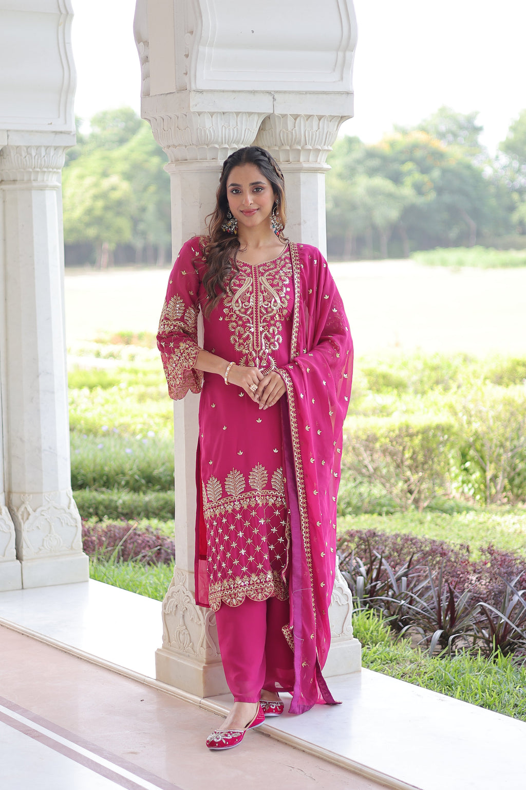Irya pink faux blooming embroidered kurti set with dupatta
