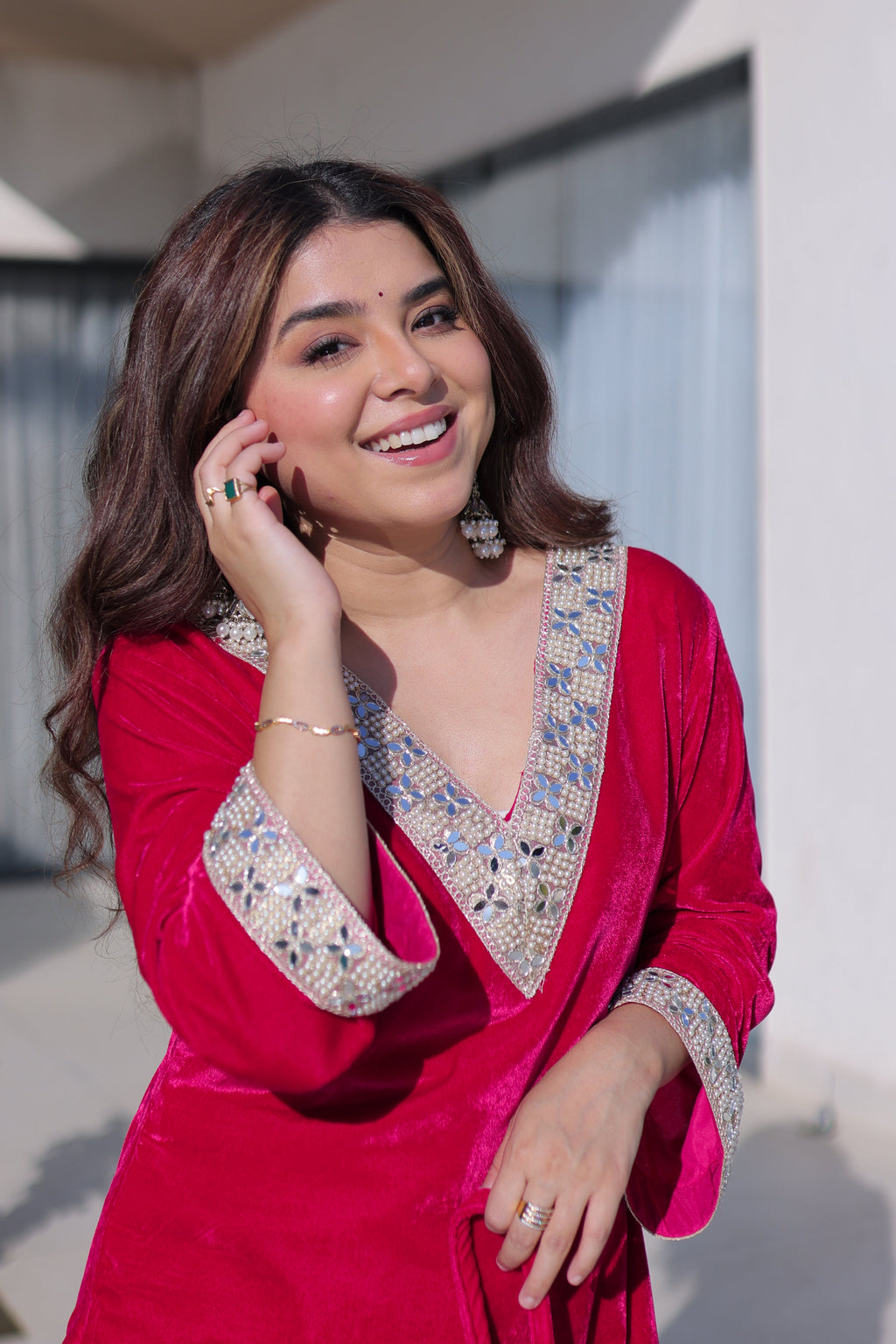 Elvya rani pink velvet kurti set with zari embroidered mirror work