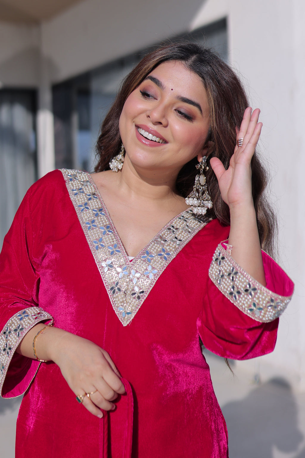Elvya rani pink velvet kurti set with zari embroidered mirror work