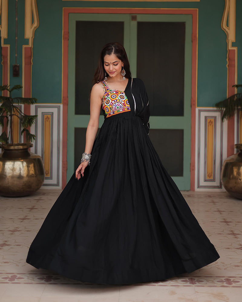 Black rayon Gamthi embroidered Miraan Navratri gown