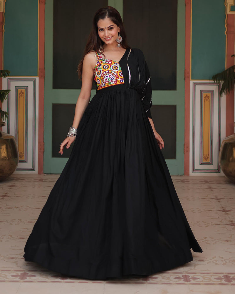 Black rayon Gamthi embroidered Miraan Navratri gown