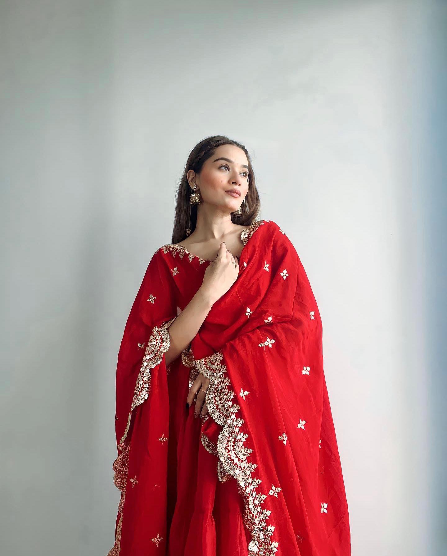 Devayani red georgette anarkali gown set