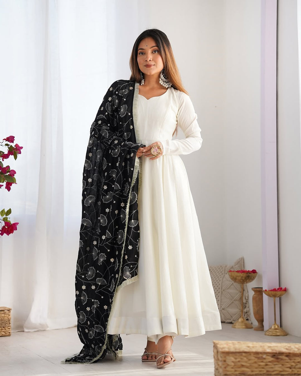 Saesha white anarkali gown set with black dupatta
