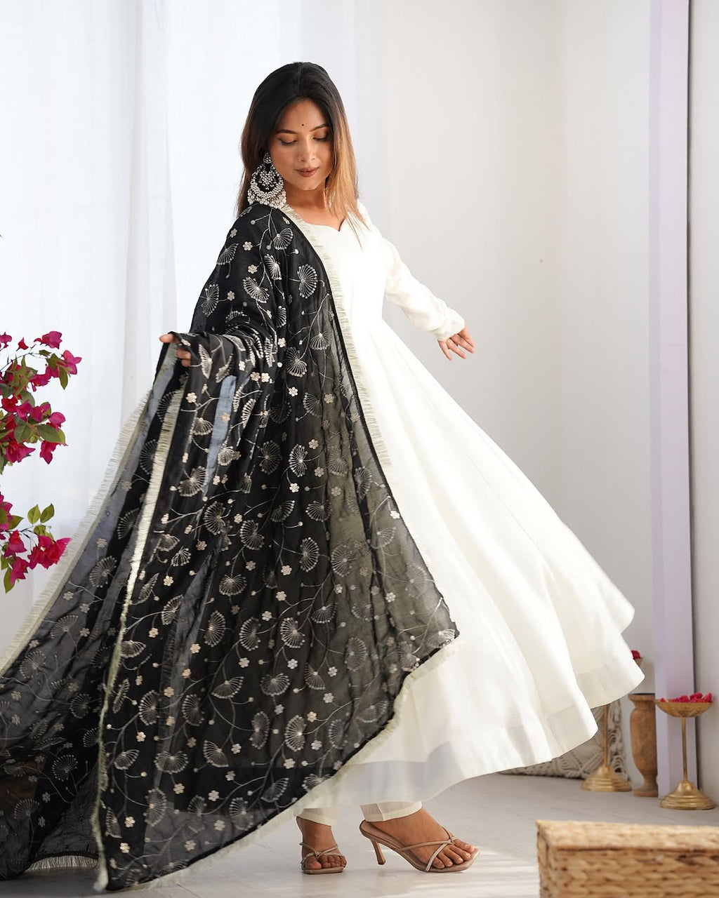 Saesha white anarkali gown set with black dupatta