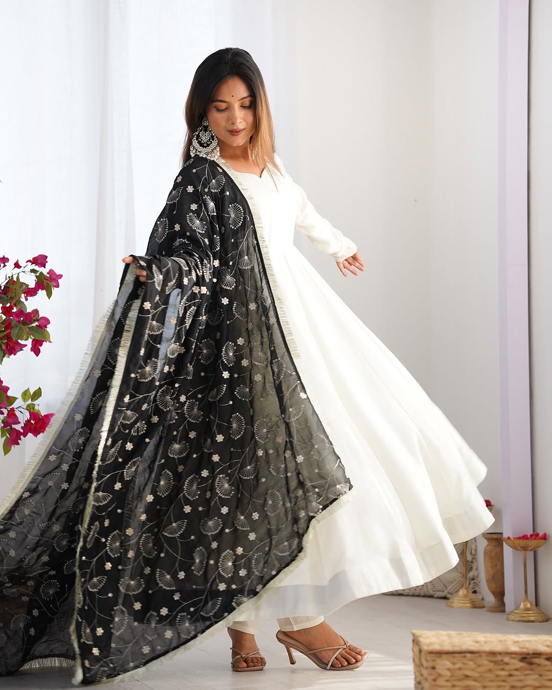 Saesha white anarkali gown set with black dupatta