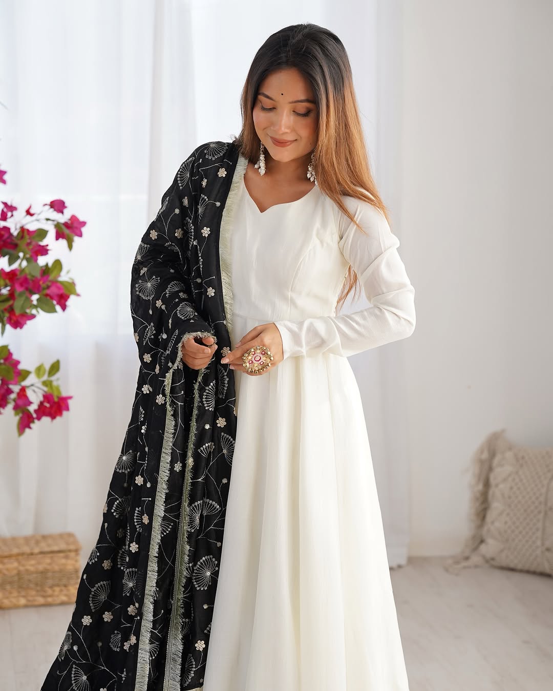 Saesha white anarkali gown set with black dupatta