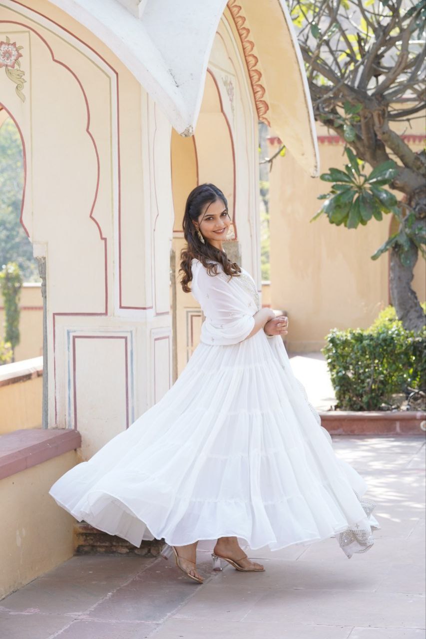 Manohari white georgette anarkali gown suit set