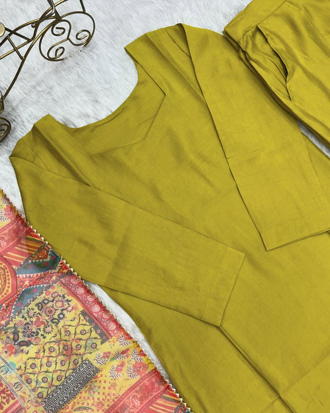 Vedanya yellow viscose straight kurti set