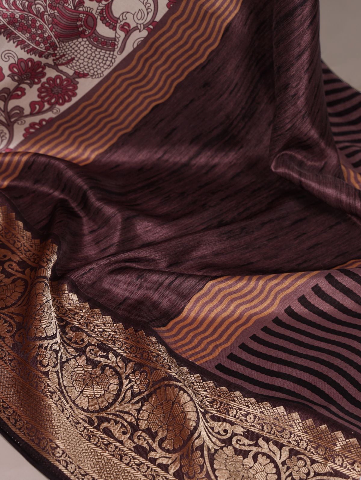 Pink tasar silk printed saree with viscose border and blouse