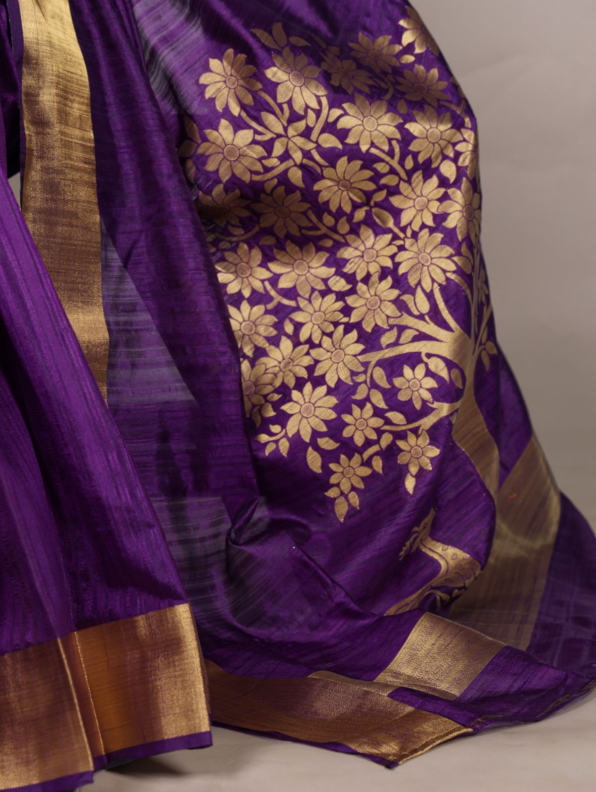 Purple raw silk zari weaving saree with unstitched blouse