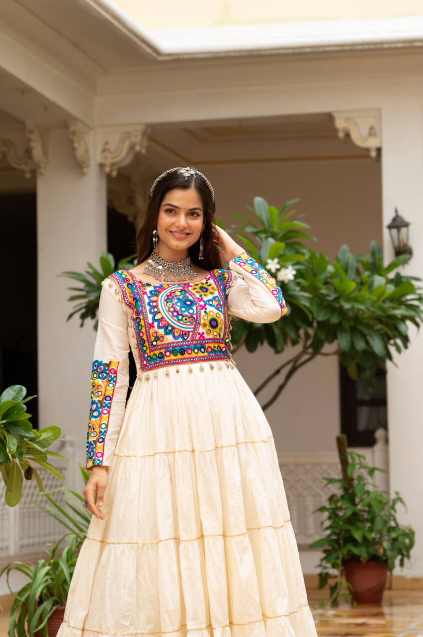 Off-white cotton gown with Kutchi Gamthi mirror embroidery and lace