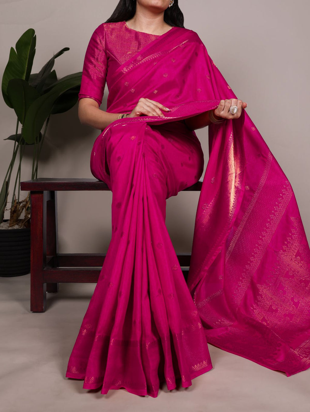 Pink Roop silk zari weaving saree with unstitched blouse