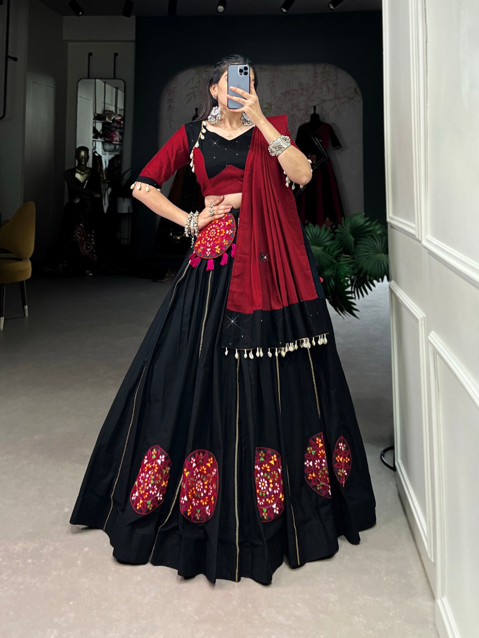 Black pure cotton Gamthi patch work lehenga choli with mirror work dupatta and purse