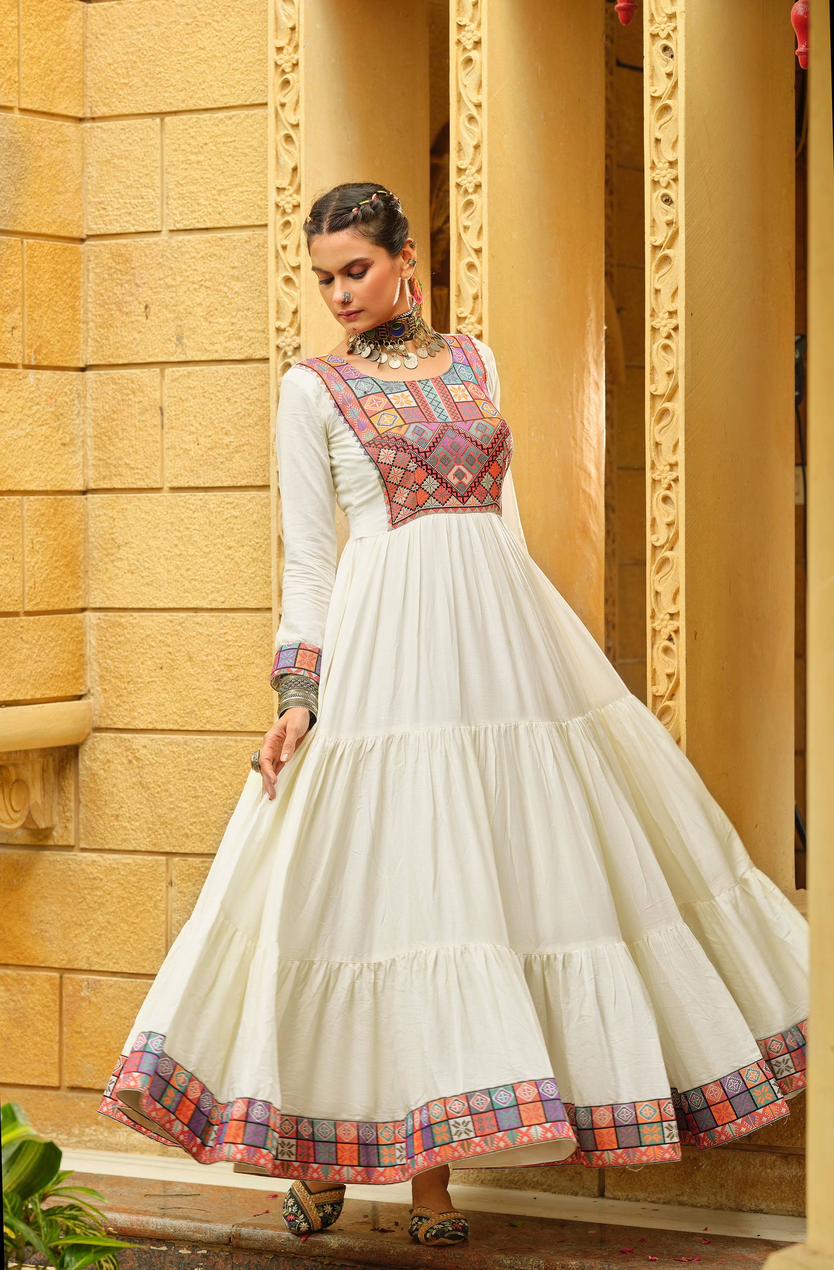 Off-white pure rayon Gamthi jacquard weaving lace border ruffle flair gown