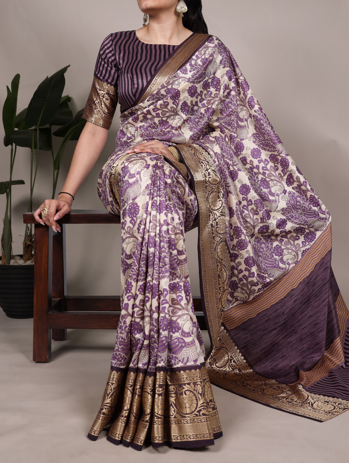 Purple tasar silk printed saree with viscose border and blouse