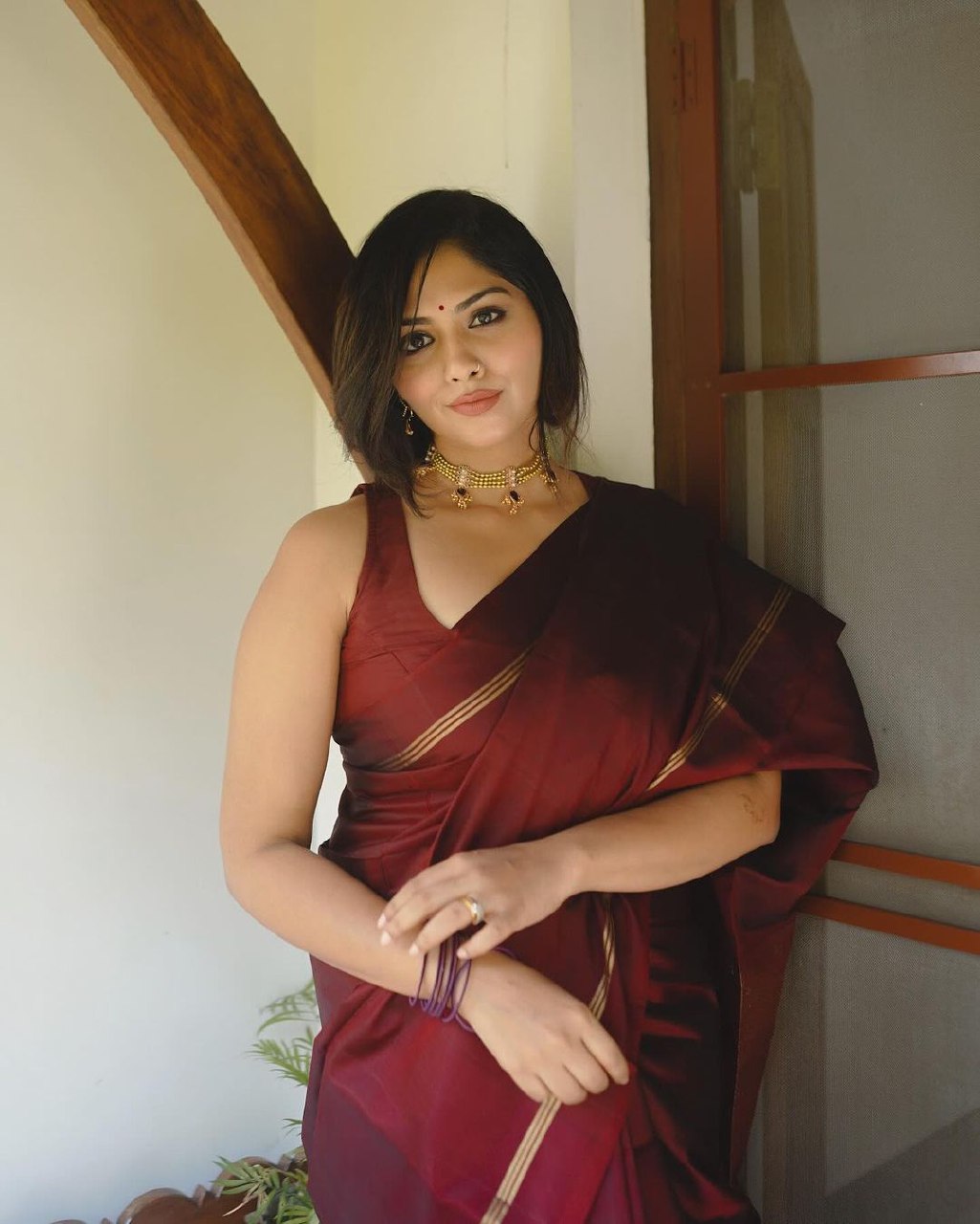 Maroon Banarasi silk Niva designer saree
