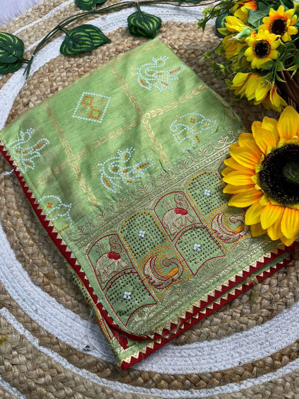 Chaarvi Dolly embroidered silk saree