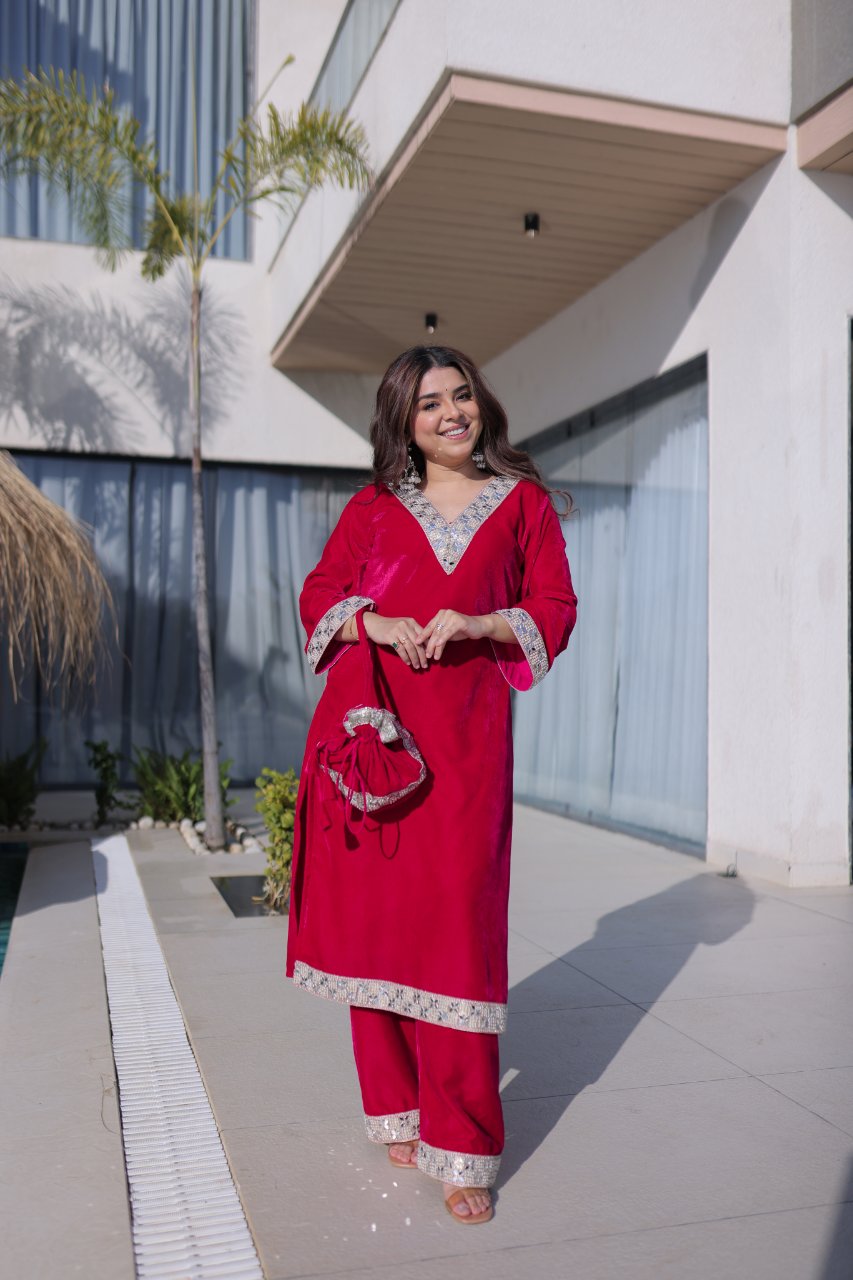 Elvya rani pink velvet kurti set with zari embroidered mirror work