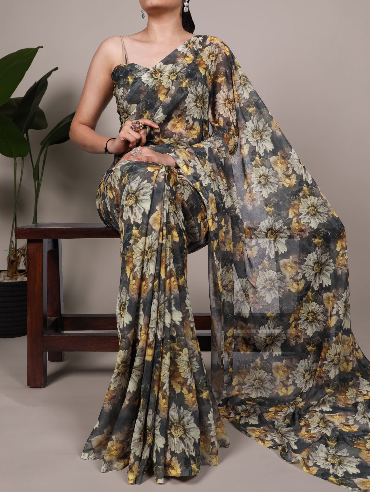 Mehendi Green Color Weightless Marble Floral Print Saree with Unstitched Blouse