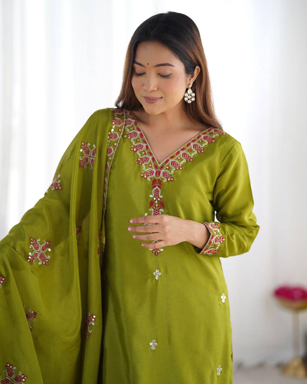 Anvitha Green Chinon Silk Kurti Set with 5mm sequin embroidery, lacework & dupatta – fully stitched festive wear for women.