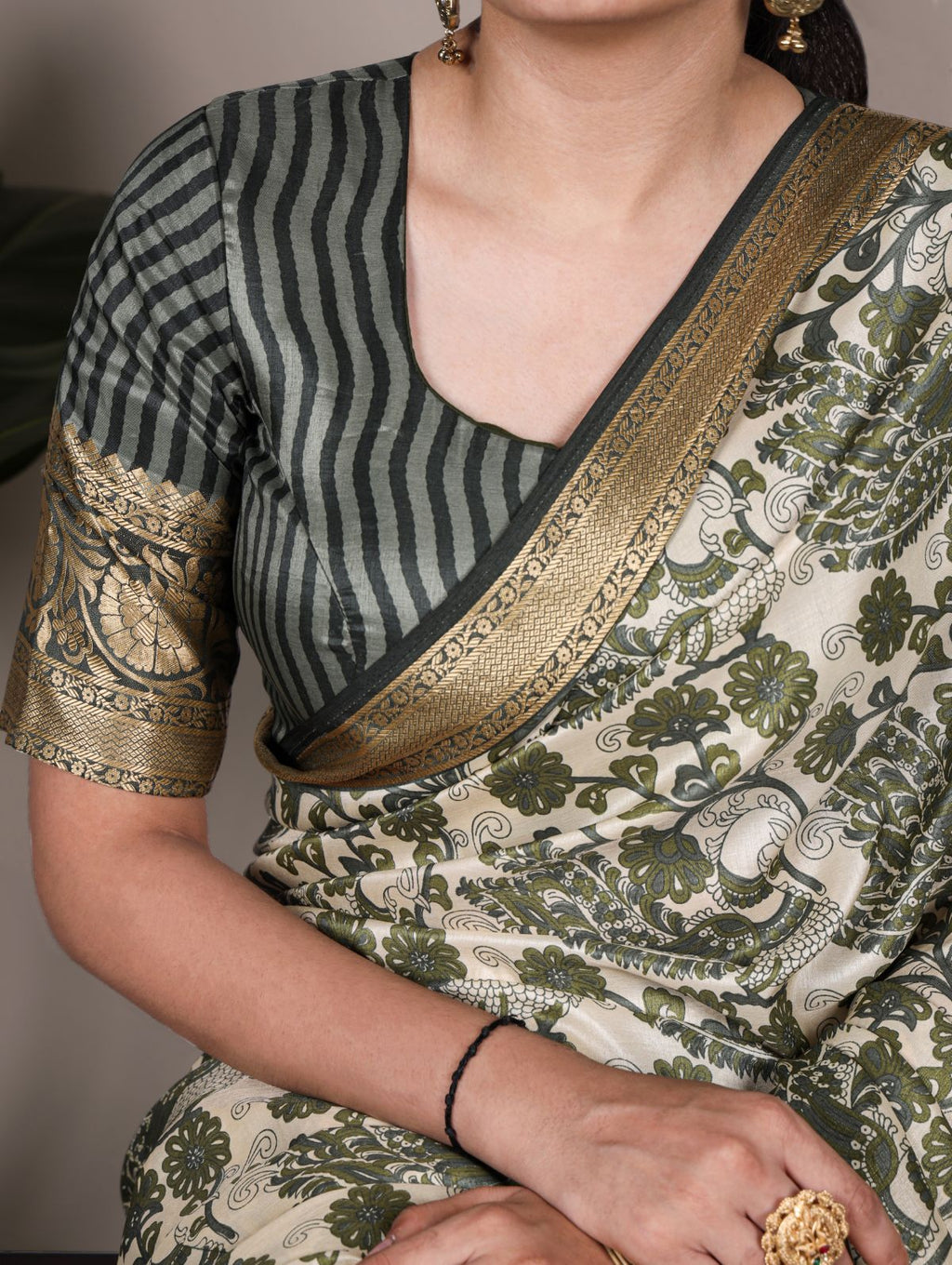 Green tasar silk printed saree with viscose border and blouse