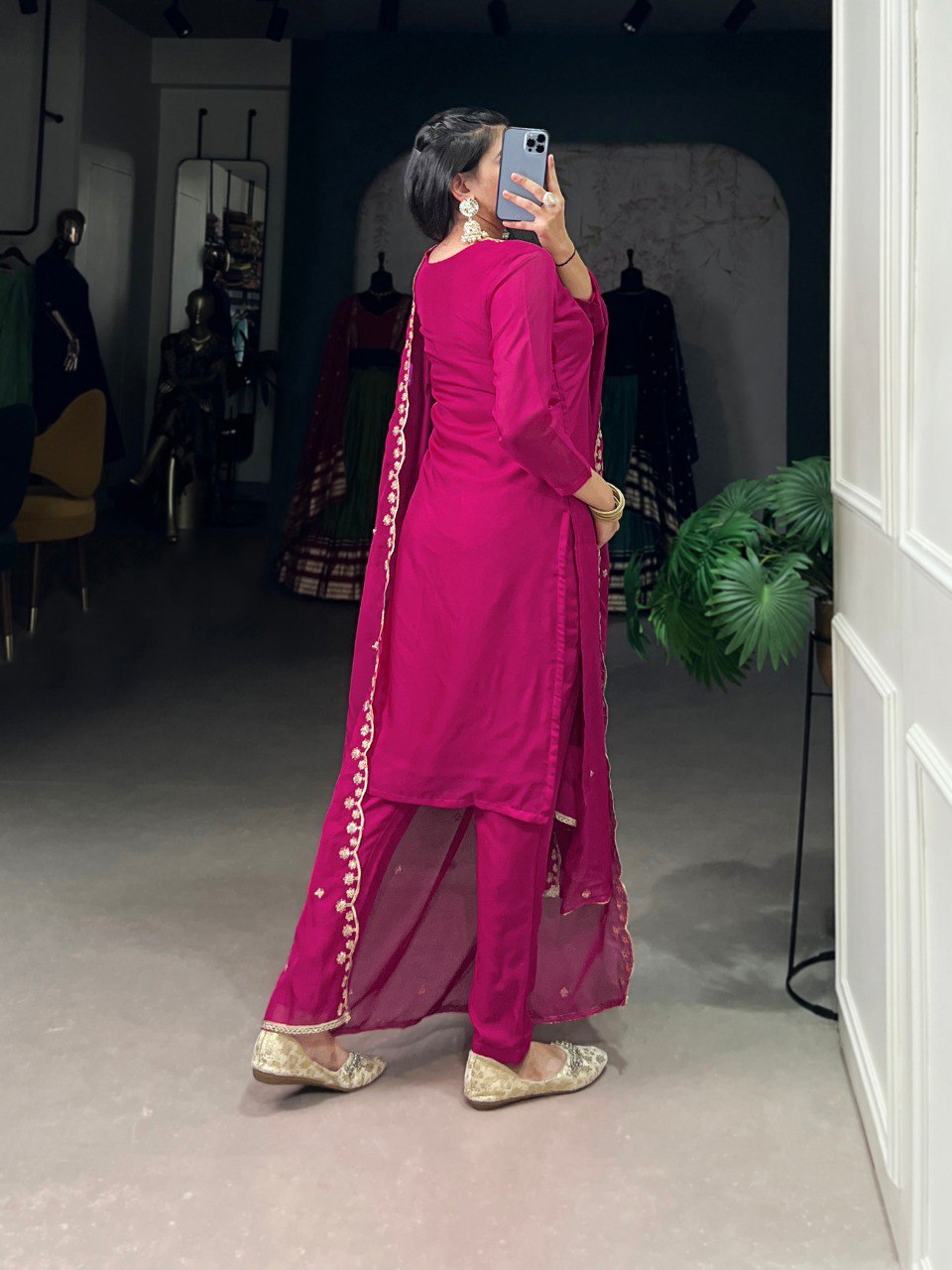 Pink organza kurti set with sequins and thread work embroidery and dupatta
