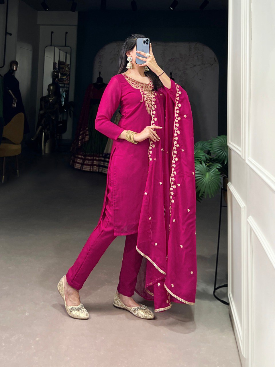 Pink organza kurti set with sequins and thread work embroidery and dupatta