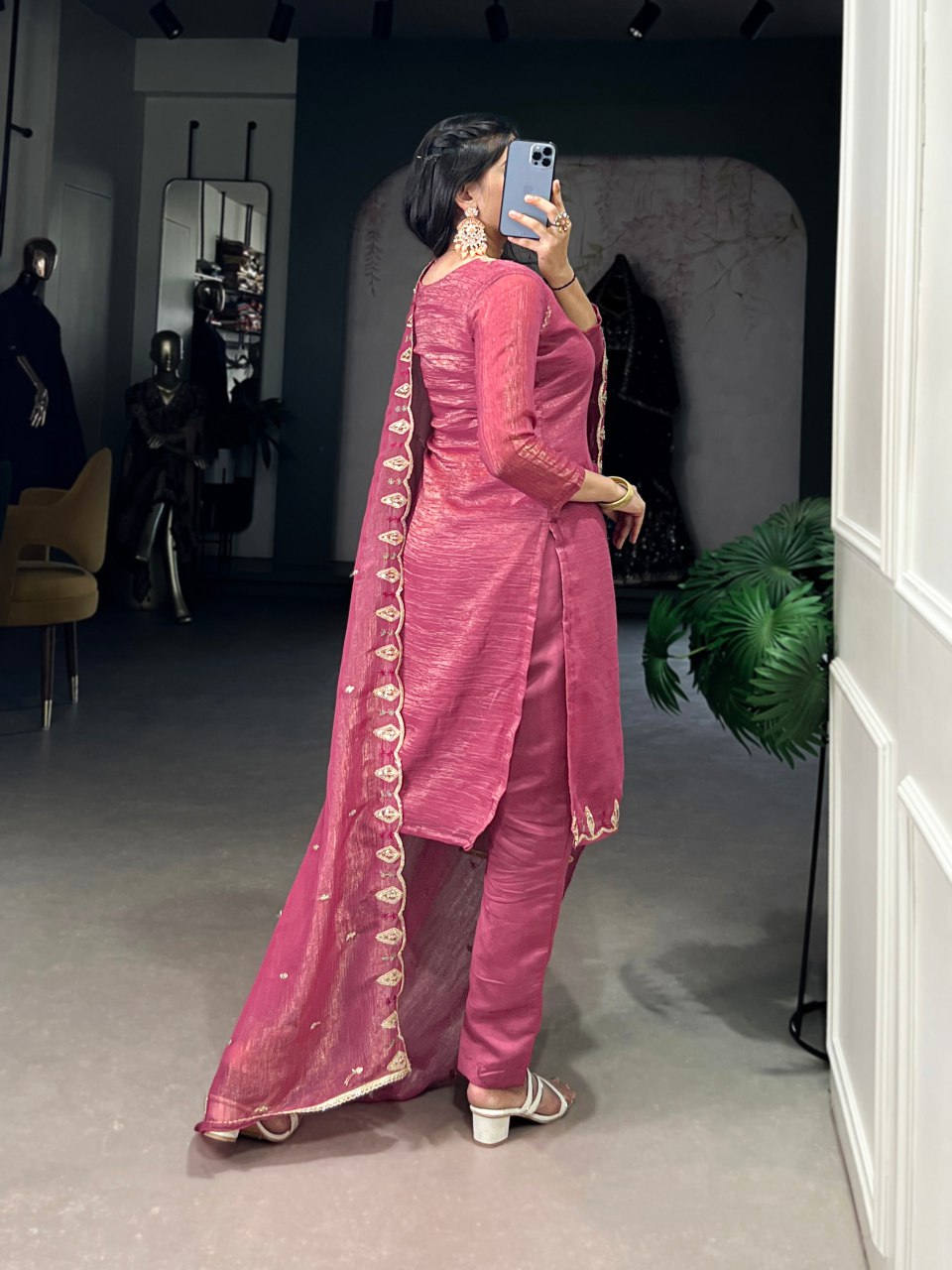 Onion pink silver glory embroidered kurti set with dupatta