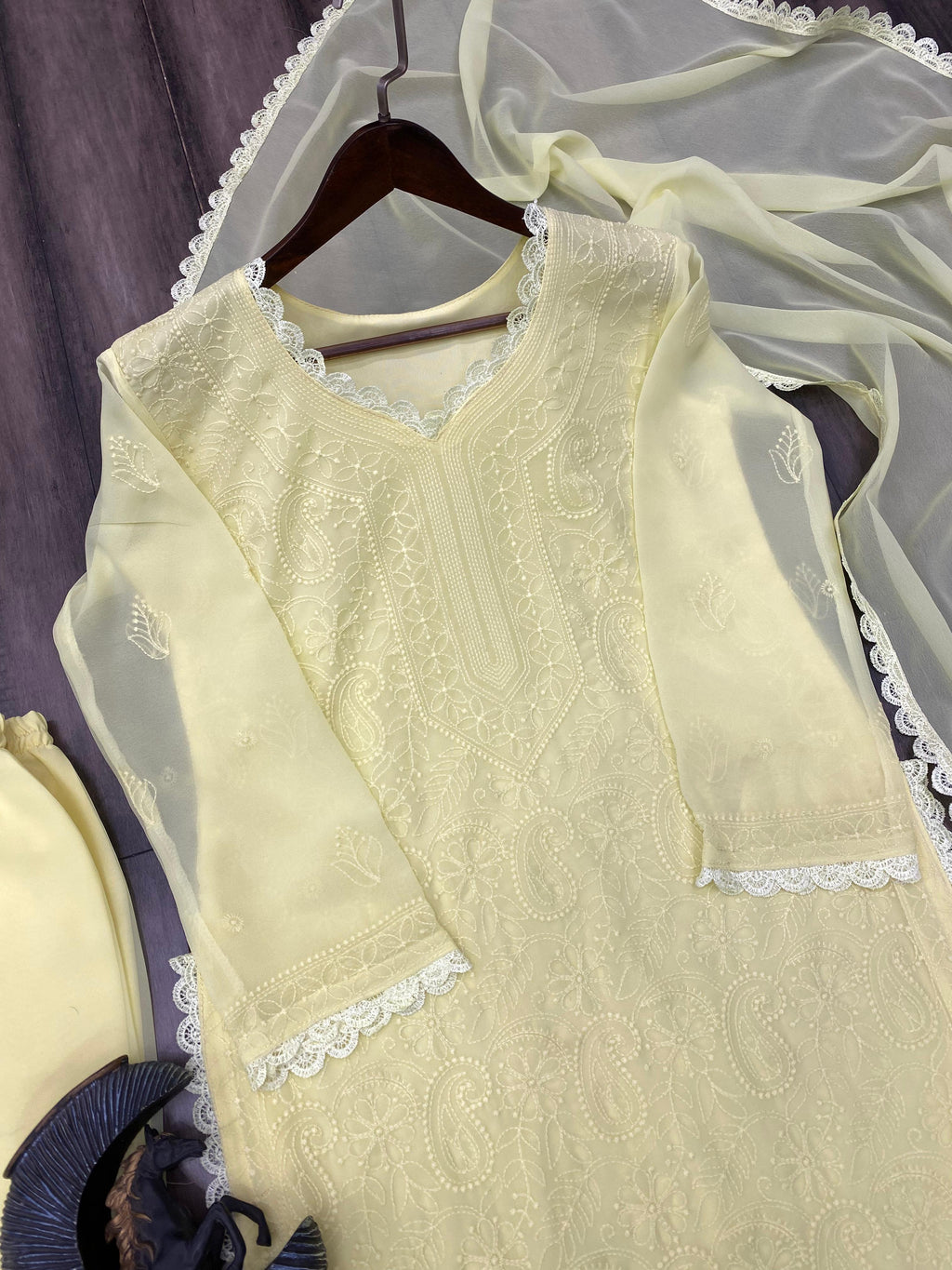 Chikankari Kurti