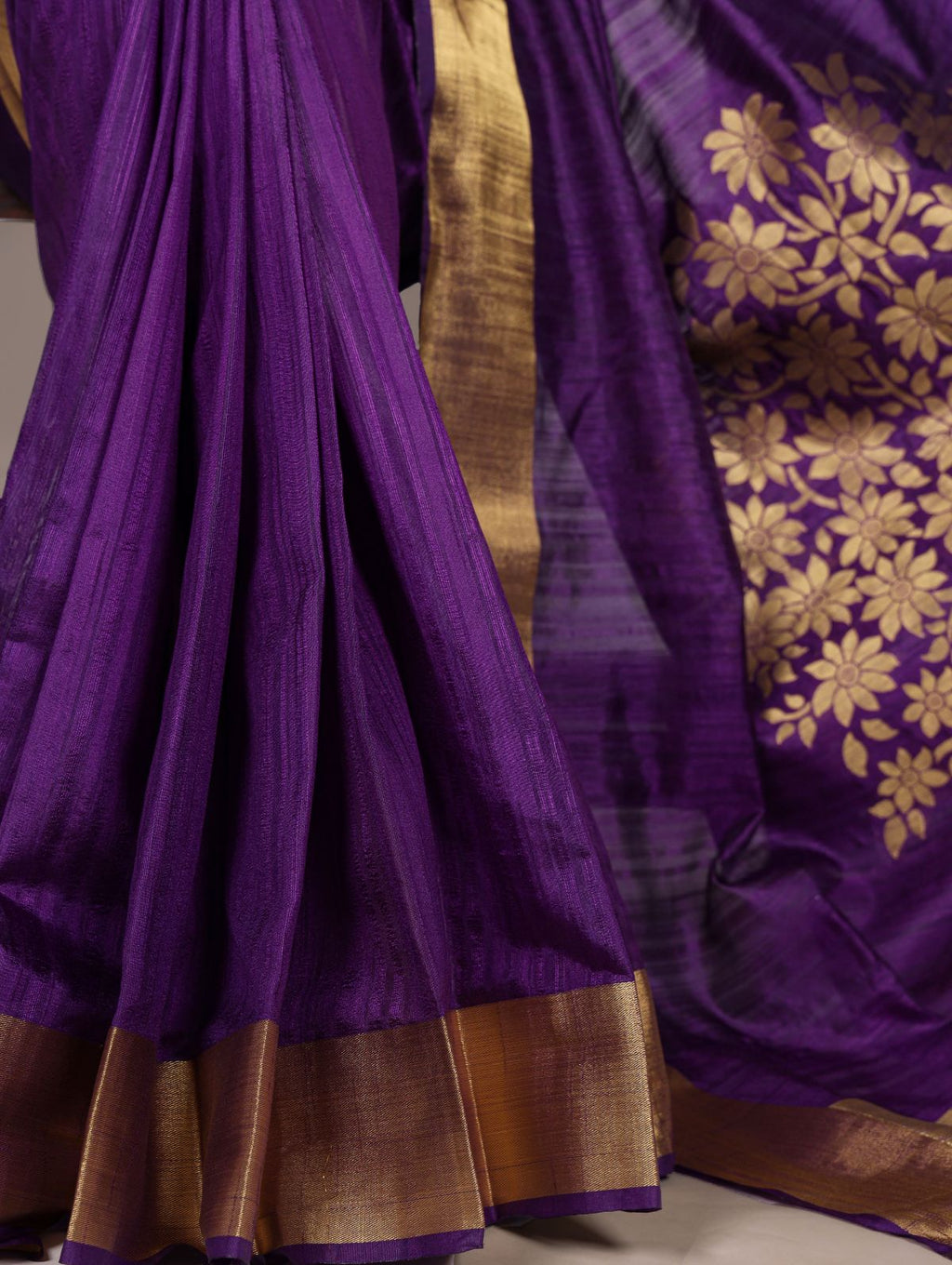 Purple raw silk zari weaving saree with unstitched blouse